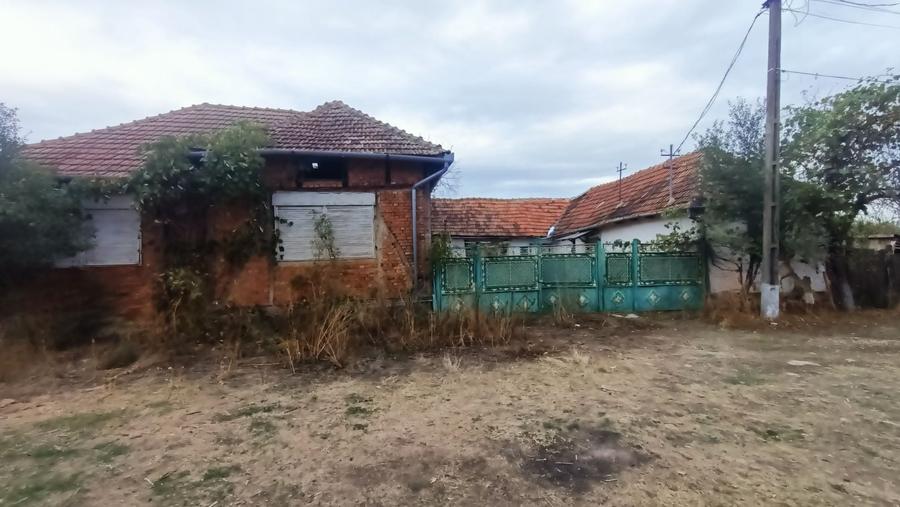 Casă cu 4 camere în Susag