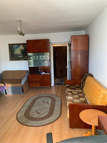 Garsonieră decomandată în Grigorescu