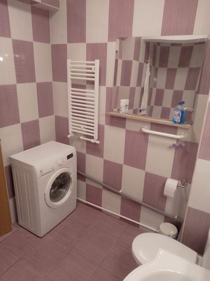 Apartament cu 2 camere decomandat în Energia