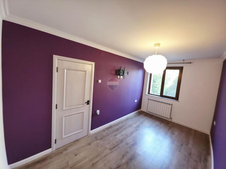 Apartament cu 2 camere decomandat, mobilat în Dărmănești