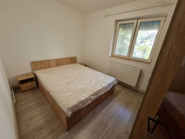 Apartament cu 2 camere decomandat în Sălăjan