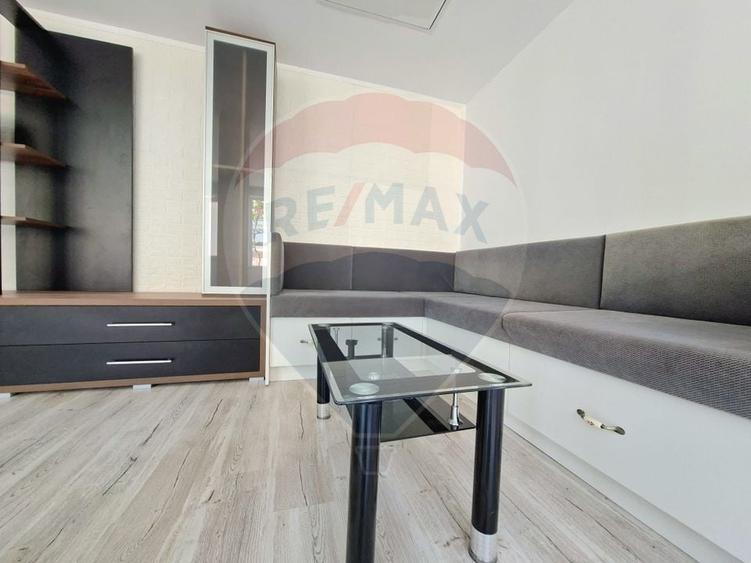 Casă individuală cu 6 camere cu Teren 1453 Mp în Mâsca