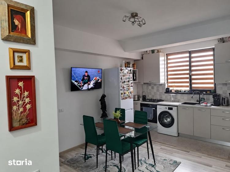 Apartament cu 2 camere în Podu Roș