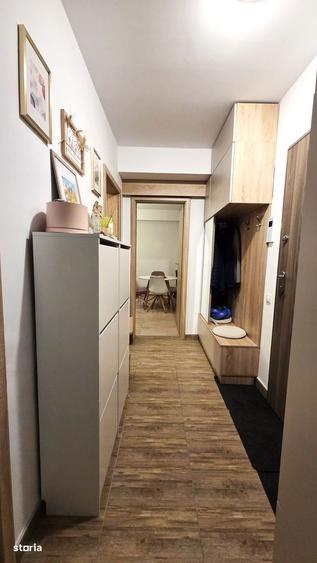 Apartament cu 2 camere, mobilat în Central