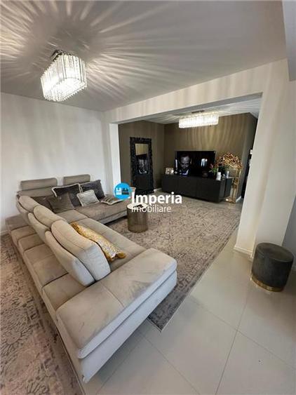 Apartament cu 3 camere decomandat în Copou