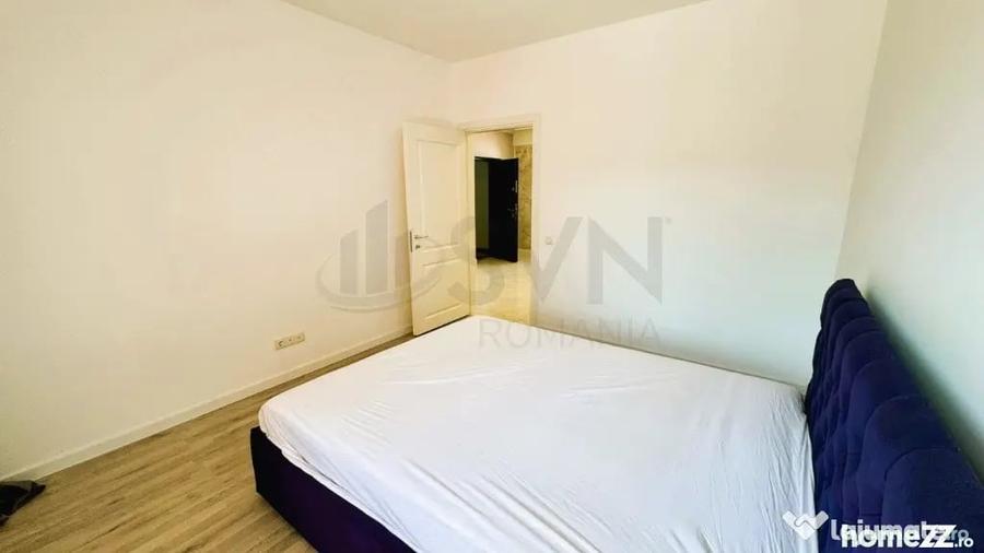 Apartament cu 4 camere semidecomandat în Bucureștii Noi