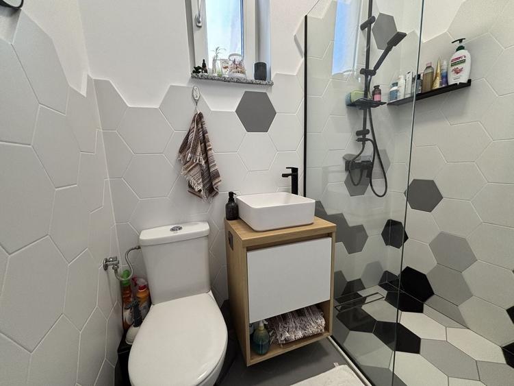 Apartament cu 3 camere decomandat în Șelimbăr