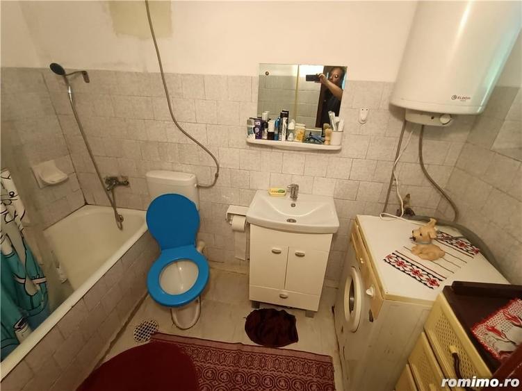 Casă cu 4 camere cu Teren 2200 Mp în Pianu