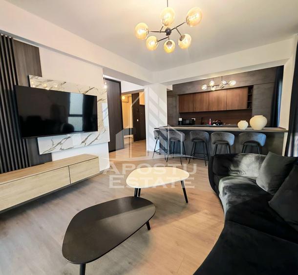Apartament cu 2 camere semidecomandat, mobilat în Lipovei