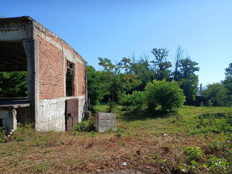 Teren Construcții intravilan de 4207 mp, în Central