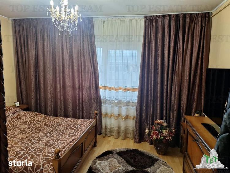 Apartament cu 2 camere semidecomandat în Baicului