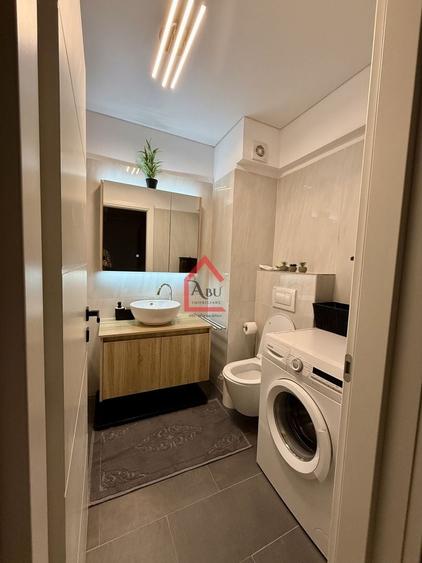 Apartament cu 2 camere semidecomandat, mobilat în Copou