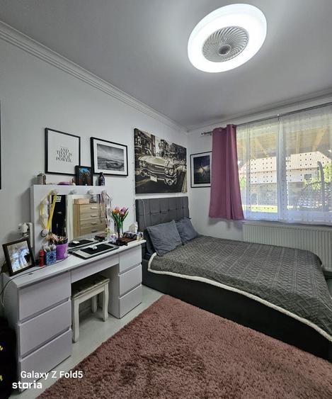 Casă cu 4 camere decomandat cu Teren 570 Mp în Sântandrei