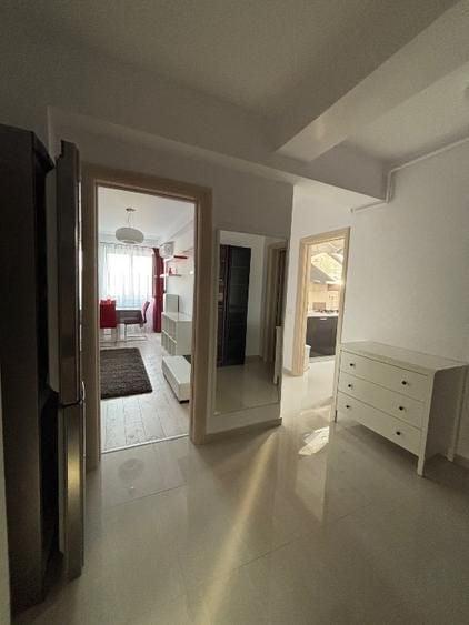Apartament cu 2 camere decomandat, mobilat în Drumul Taberei