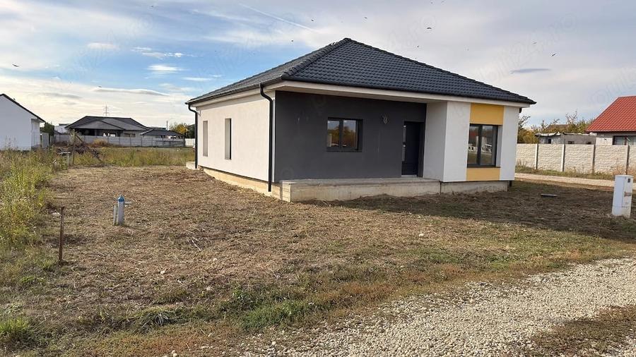 Casă cu Teren 500 Mp în Păulești