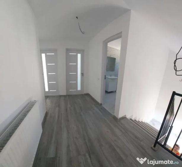 Casa Single-P+Mansarda, 4 camere, 237 mp teren - 14