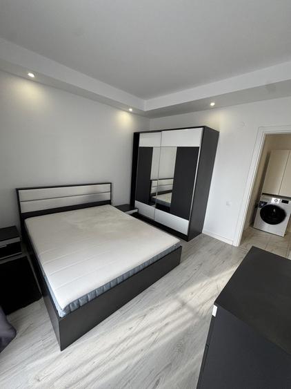 Apartament cu 2 camere decomandat în Tunari