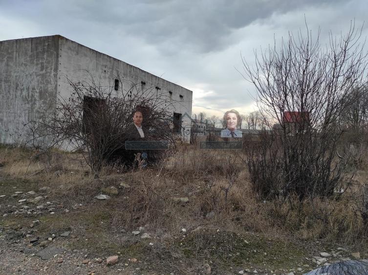 Teren Construcții intravilan de 100000 mp, în Exterior Est