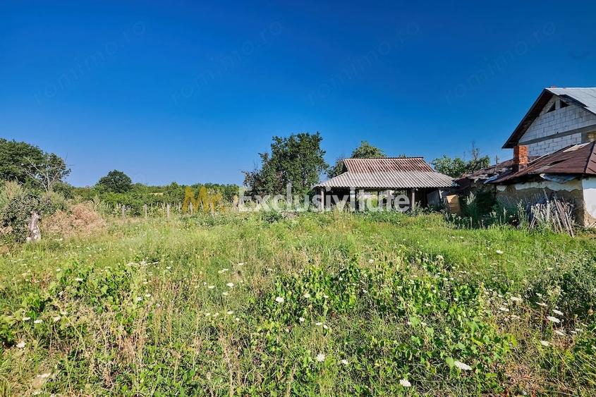 Casă cu 4 camere cu Teren 3105 Mp în Uda