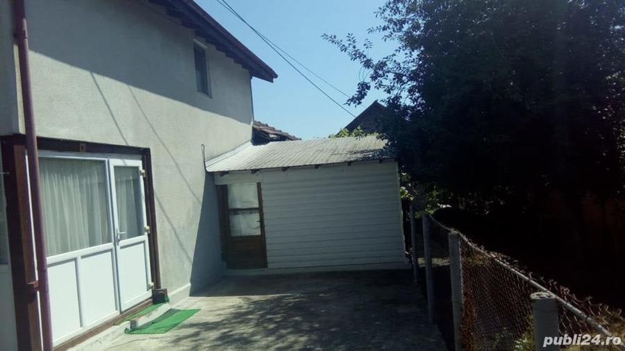 Casă cu 4 camere în Găești