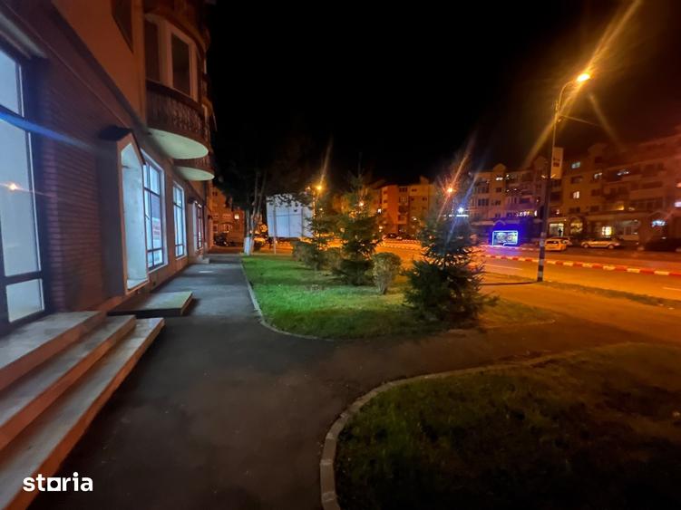 Spațiu comercial, de 164 mp, în Central