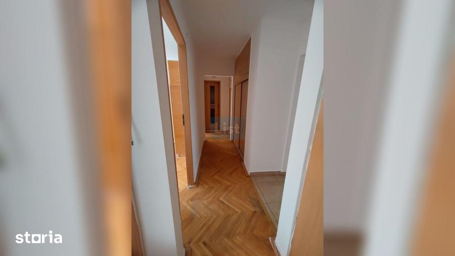 Apartament cu 4 camere în Gheorgheni