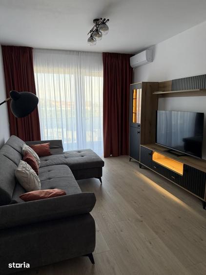 Apartament cu 2 camere decomandat în Central