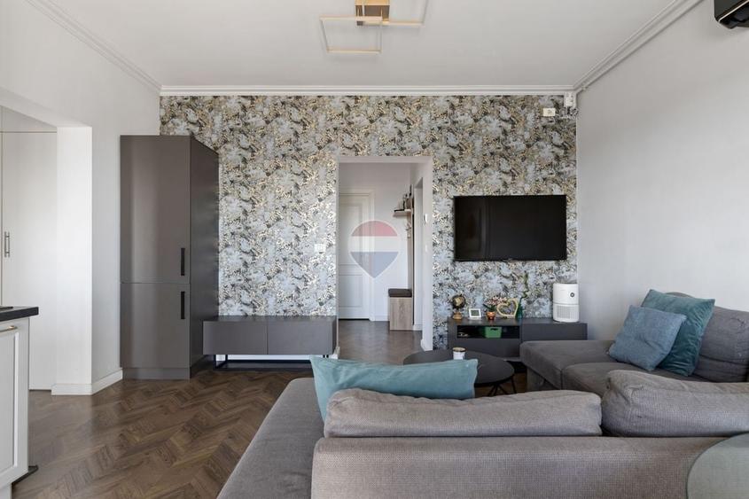 Apartament cu 3 camere decomandat, mobilat în UTA