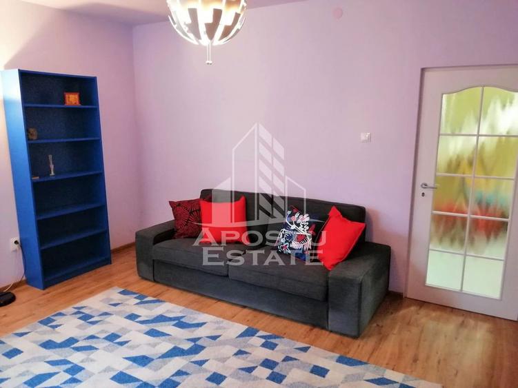 Casă cu 4 camere cu Teren 170 Mp în Lipovei