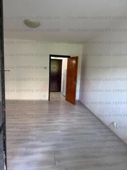 Garsonieră în Apărătorii Patriei