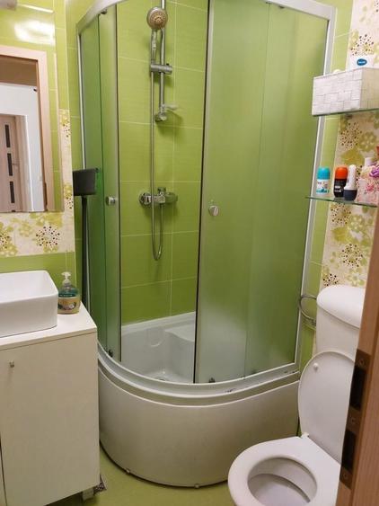 Apartament cu 4 camere decomandat, mobilat în Plopilor