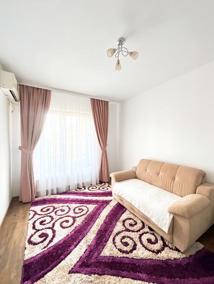 Apartament cu 3 camere decomandat în Regie