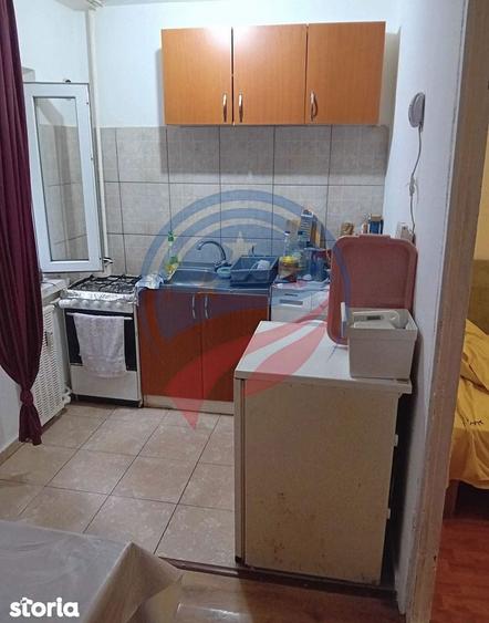 Garsonieră semidecomandată în Brazda lui Novac