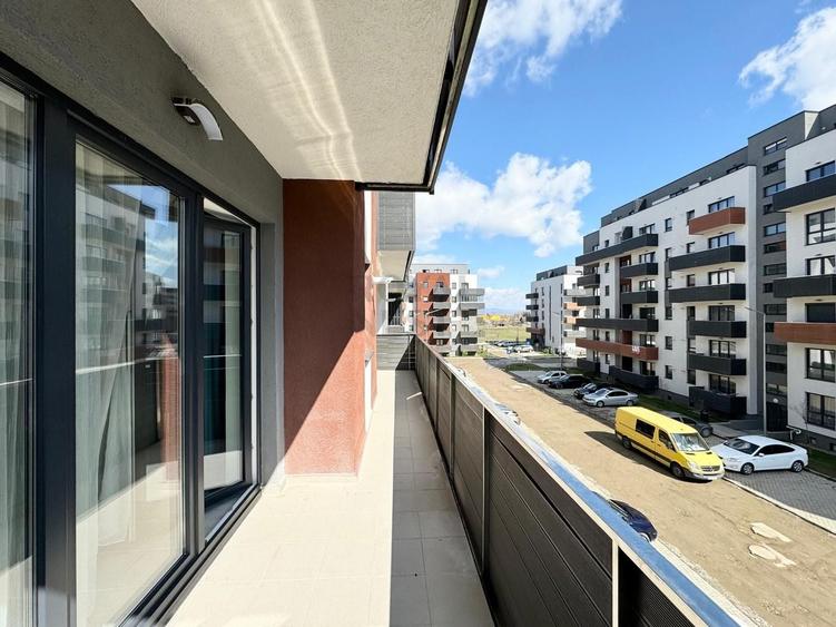Apartament cu 2 camere decomandat în Avantgarden