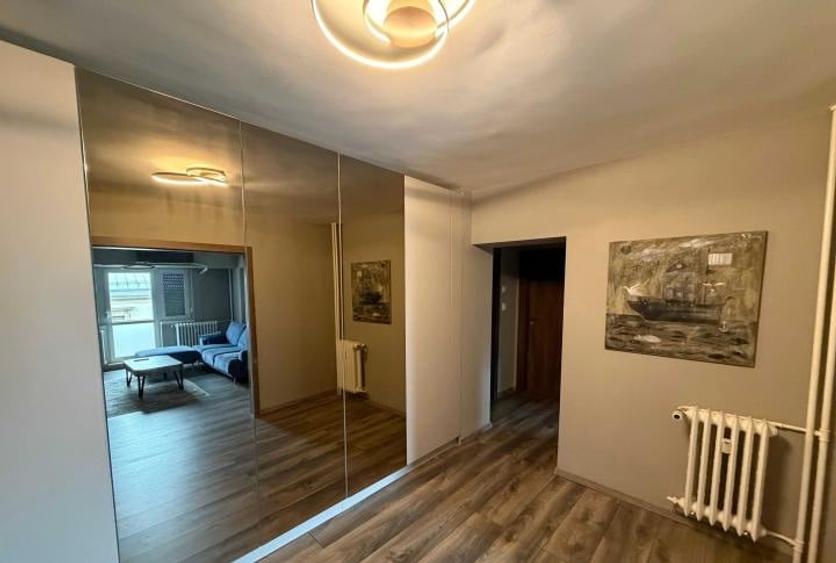 Apartament cu 3 camere decomandat, mobilat în Unirii