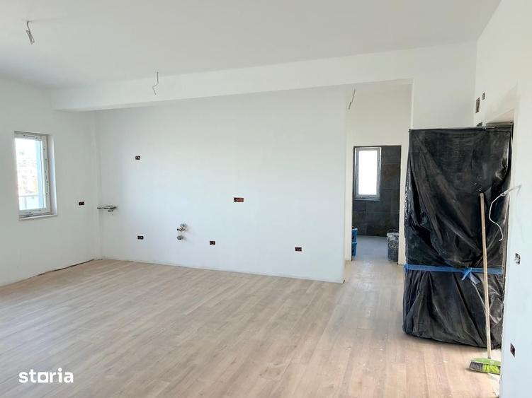 Apartament cu 3 camere în Torontalului