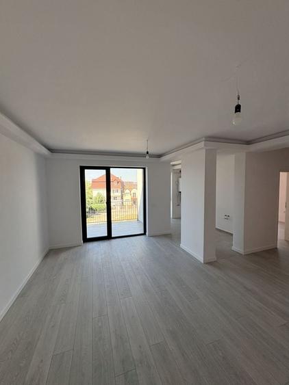 3 CAMERE, ZONA EXCELENTĂ, 2 MINUTE PÂNĂ LA PRINCIPALA - 8