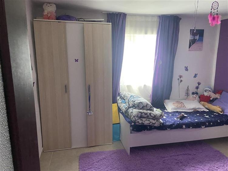 Casă individuală cu 4 camere cu Teren 913 Mp în Jorăști
