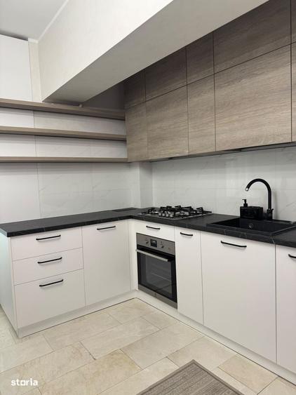 Apartament cu 7 camere în Breazu