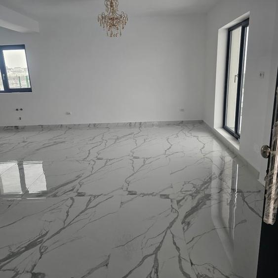 Casă individuală cu 6 camere cu Teren 412 Mp în Malu Mare