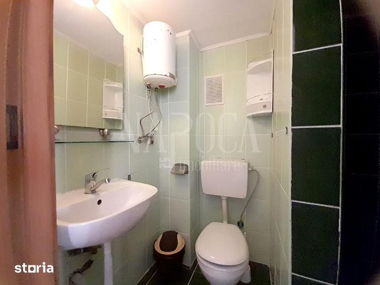 Casă cu 7 camere cu Teren 551 Mp în Sânmartin