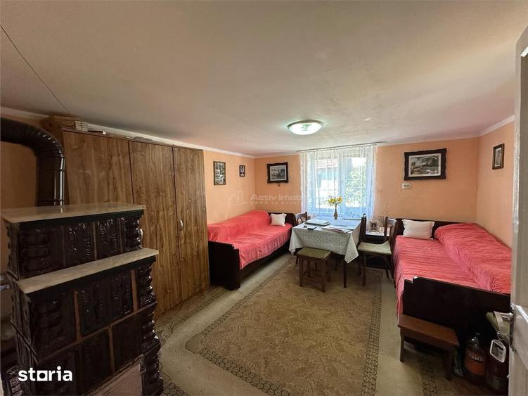 Casă cu 2 camere cu Teren 1501 Mp în Central