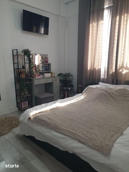 Apartament cu 2 camere decomandat în Rediu