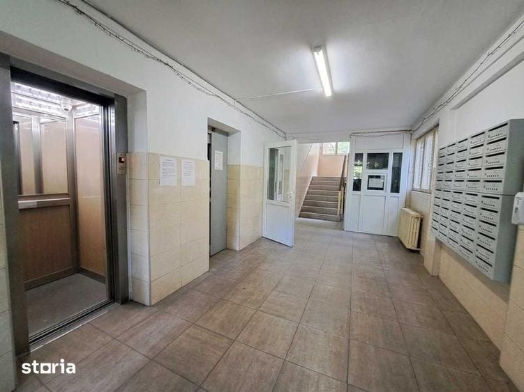 Garsonieră semidecomandată în Drumul Taberei — fotografia 2