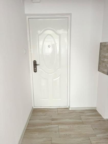 Garsonieră decomandată în Exterior Vest