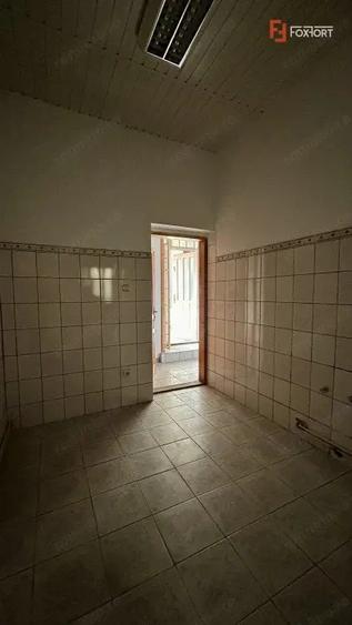 Apartament cu 3 camere semidecomandat în Gării