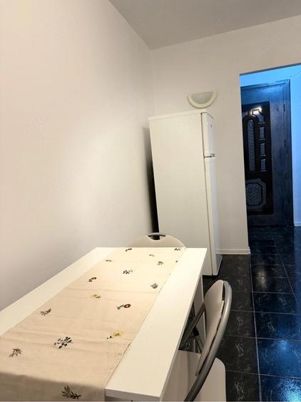 Apartament cu 2 camere decomandat în Aradului