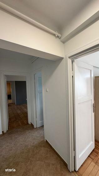 Apartament cu 3 camere, mobilat în Vatra Luminoasă