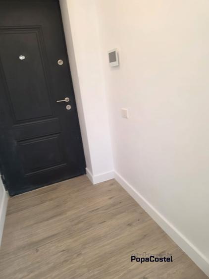 Duplex cu 4 camere cu Canalizare în Odăi