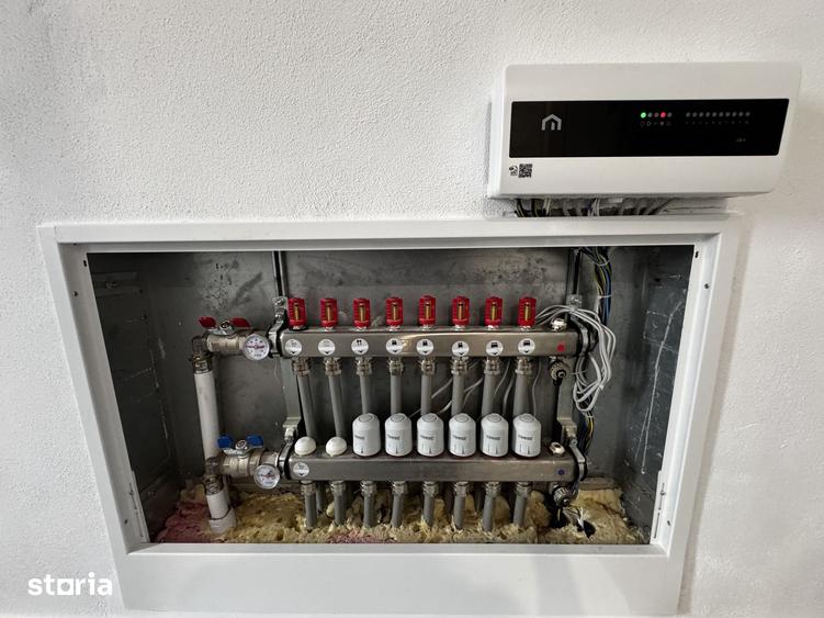 Casă cu 5 camere cu Teren 500 Mp în Gherăiești